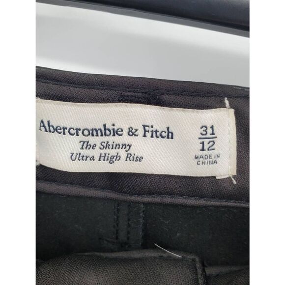 Abercrombie & Fitch Vegan Leather Split Hem ultra high rise skinny pants Size 12 - Picture 4 of 5